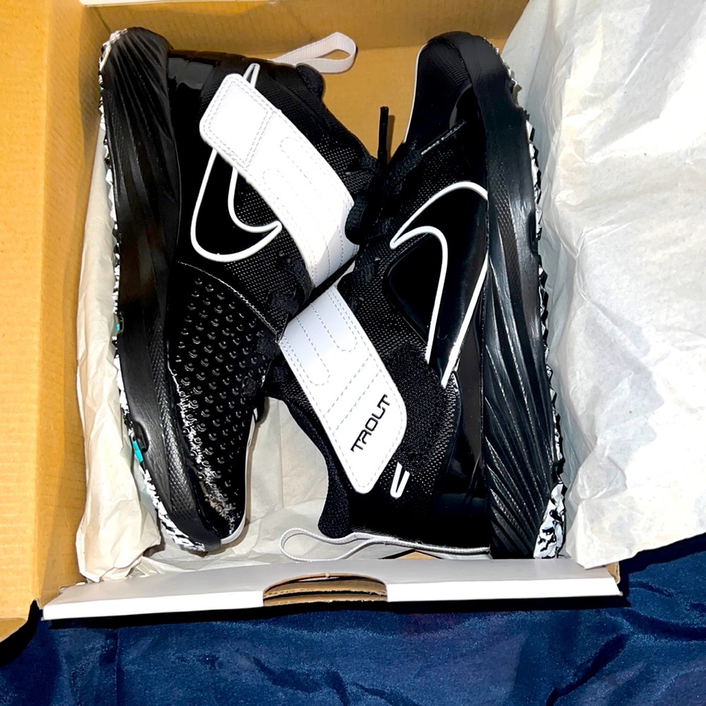 Nike Force Trout 7 Turf BG